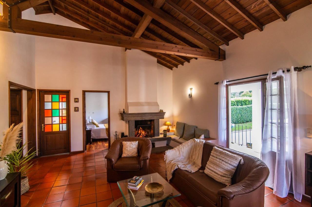 Casa Do Pinheiro With Shared Swimming Pool Villa เซา วิเซนเต เฟอร์เฮรา ภายนอก รูปภาพ